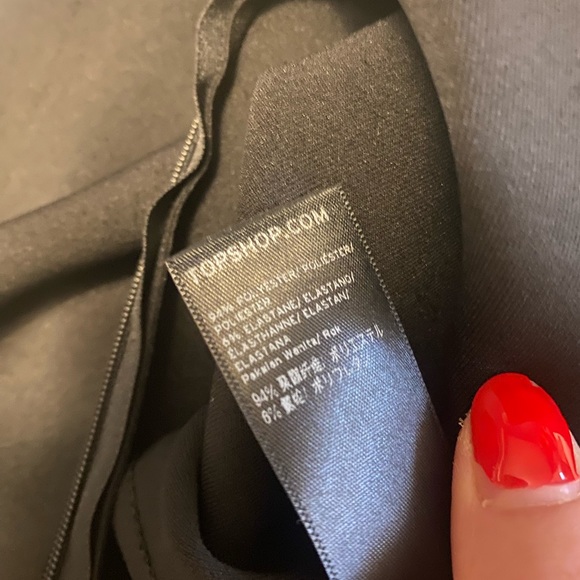 COPY - TOPSHOP A-Line Black Skirt - Picture 4 of 6